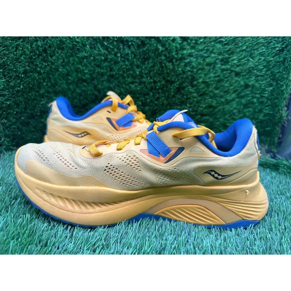 Saucony Guide 15 S10684-30 Athletic Sneaker Women 8 Gold Textile Training Sports